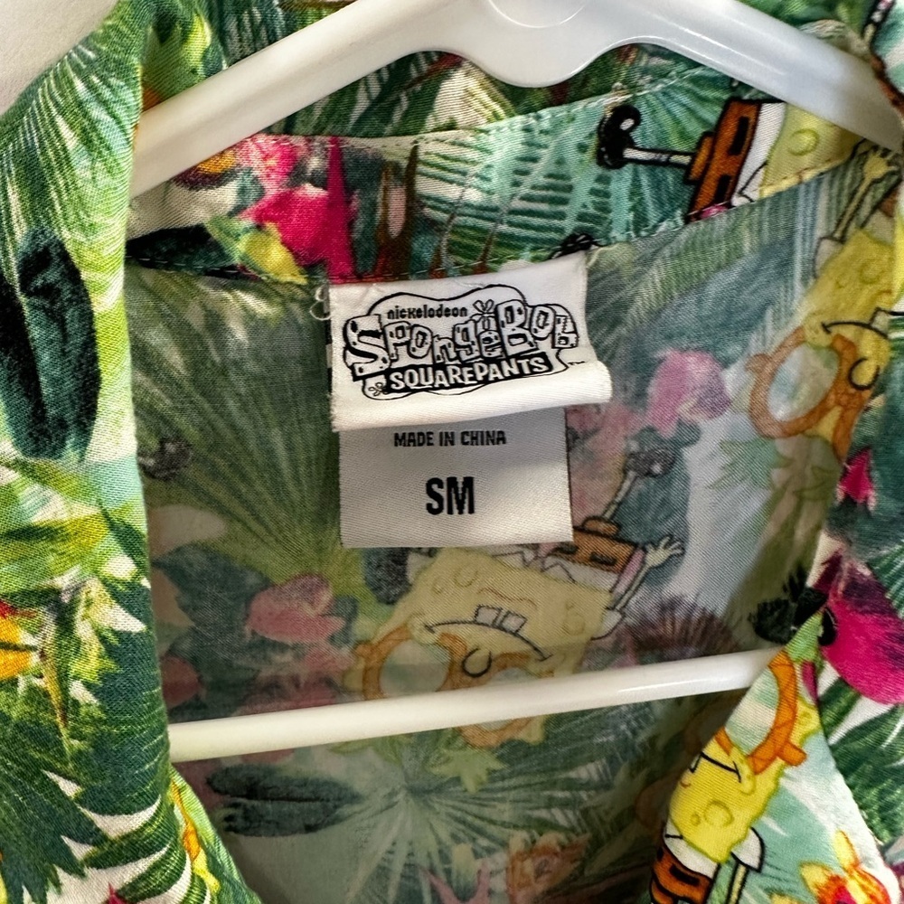 SpongeBob SquarePants Tropical All Over Print Crop Tank Top Tie Front - Picture 4 of 6